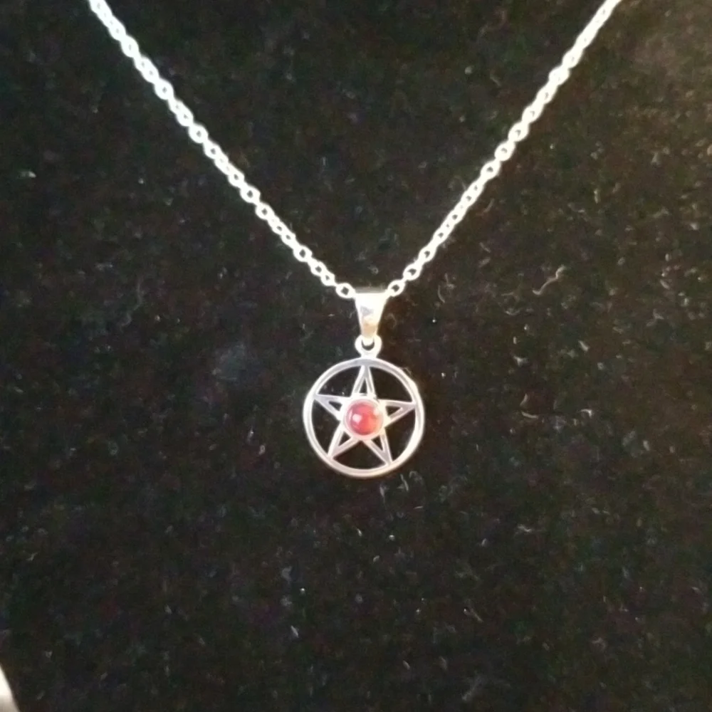 ✴️LAST ONE✴️Carnelian Stone Silver Pentacle Pendant